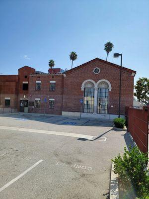 John Muir Branch Library