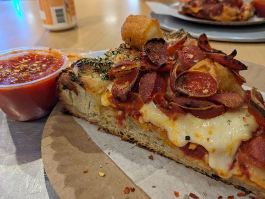 This tater tot and cheese pepperoni concoction was fantastic but that cup of tomato sauce / gravy was the star of the show.