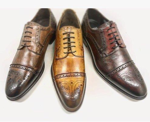 For your next footwear purchase try Celliniuomo.com  Well made Italian craft shoes...made in Italy