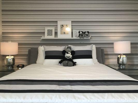 Mickey Vintage Themed Room