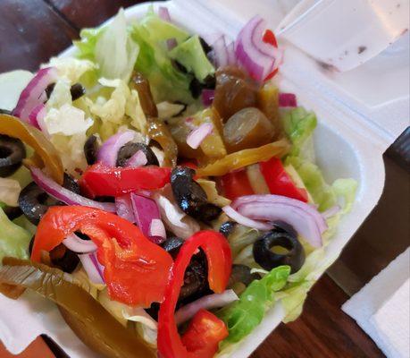 The side salad that came with the pasta