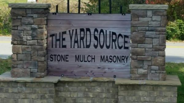 Family owned stone and mulch yard located in Fairview, TN.  We have mulch, natural stone,faux stone,gravels,and topsoil. We also deliver.