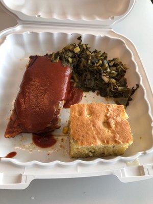 Barbecue ribs, collard greens & cornbread