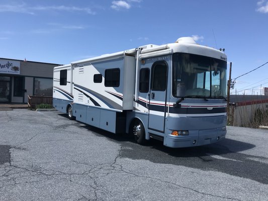 Rv wash and sealant