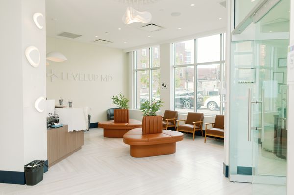 LevelUP MD Urgent Care waiting area in Bloomfield, NJ.