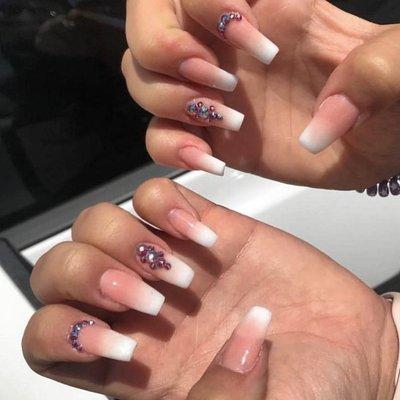 Ombré nails by Www.btnails.com