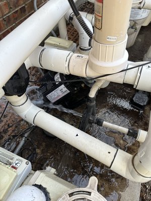 Bad pool pump water leak