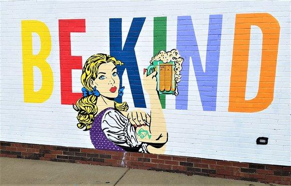 Be Kind mural by Nekoda Witsken 2019