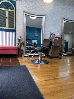 Entrance to the salon