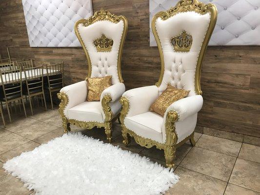 Throne Chair Rental - gold and white rental available for Westchester, Norther NJ, New York City and Fairfield CT. Contact us today