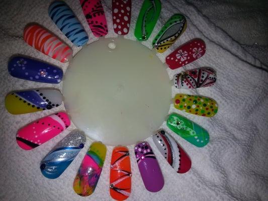 Freestyle nail designs