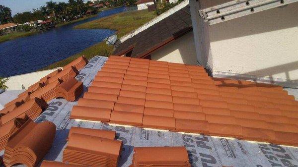 Roof 4 Less FL