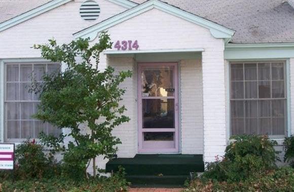 Hypnosis Office Entrance