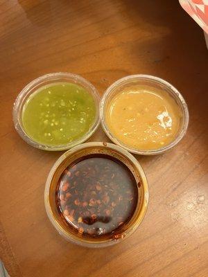 The three sauces they offer.