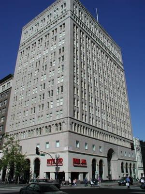 An Oakland historic site at the corner of Broadway and 14th Streets, across from City Hall.