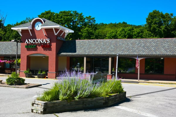 Ancona's Wines & Liquors