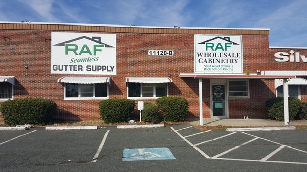 Come visit our conveniently located showroom- right on Route 40 in White Marsh.