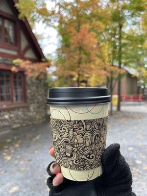 Maple Pecan Latte with Oatmilk