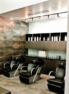 Visit our luxurious spa for relaxing massages, rejuvenating facials, custom manicures and pedicures, and world class hair styling.