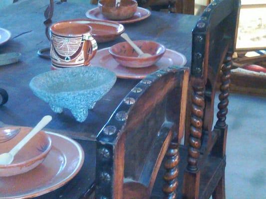 blas aguilar table and pottery