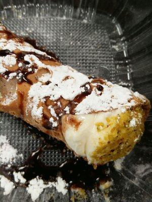 Pistachio Cannoli