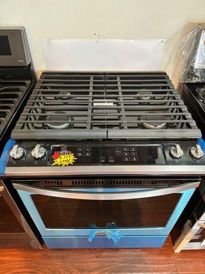 Brand new kenmore stove