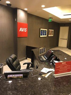 Avis employee hard at work!