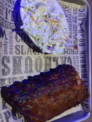 Ribs and coleslaw