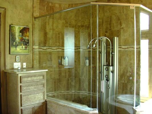 Frameless shower door