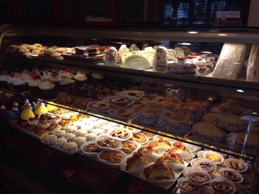 So many yummy Italian pastries.