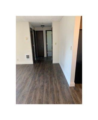 Eagle Rock Apartments - 2bd 1ba Hall w/ Vinyl Plank Flooring