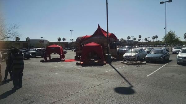 The Monster Hunter Caravan stopped by in Arizona :)