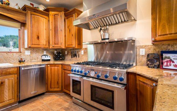 Kitchen photo used for multiple listing service.