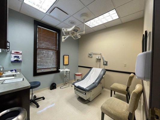 Patient room at U.S. Dermatology Partners Richardson, formerly North Texas Dermatology Richardson