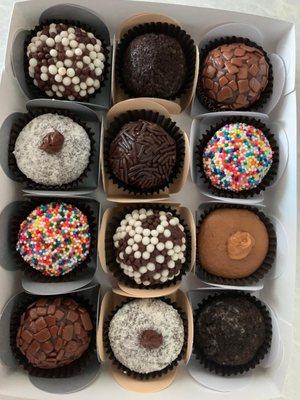 Boc of 12 assorted brigadeiros