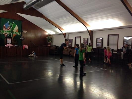 Teaching Irish dance to girls age 5-9