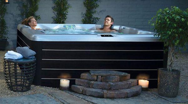 Sparkling Spas Hot Tubs