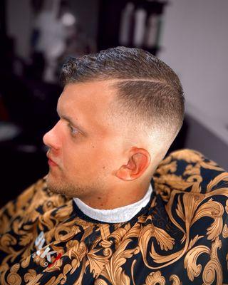 $80 Incredible fade with shears