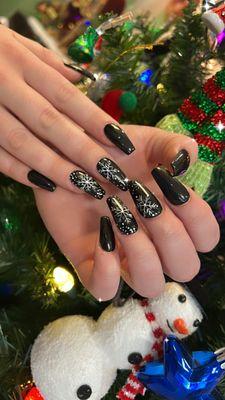 Acrylic Christmas nails