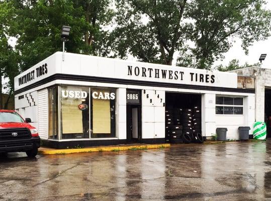 The Northwest office! Come in and relax while we take care of your car!