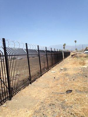 Guardian Iron with Razor Wire