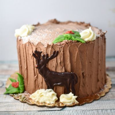 Christmas Chocolate Raspberry Cake