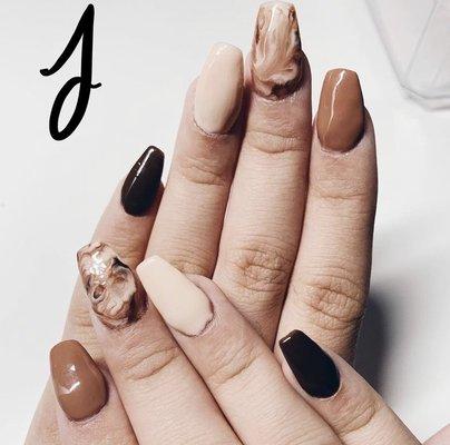 Brown Marble Nails by Trinity