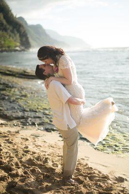 Ke'e beach Kauai wedding