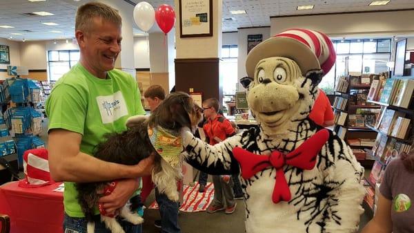 Cat in the Hat meets the St Lukes Therapy Dogs at Barnes and Noble Boise. Fundraiser for St Lukes Children's Hospital.