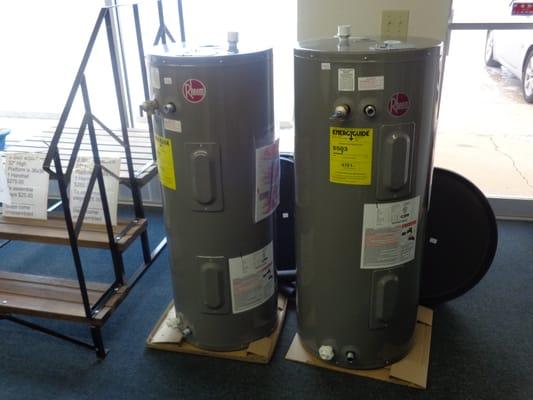 Electric Water Heater. Gas Special Order.