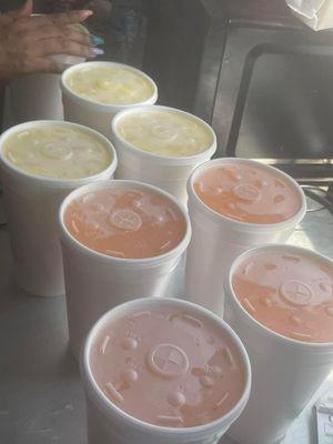 AGUAS FRESCAS!!!!! Diferentes flavors, every day 100% Naturals.