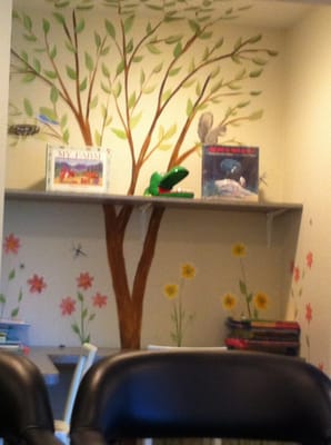 Kid's waiting area.