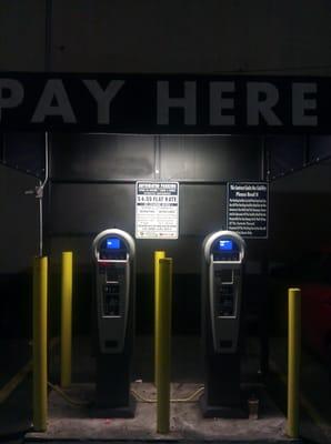 Pay Stations - Cash, Credit or Debit. #DTLA