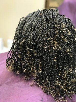 Senegalese twists- short and curled